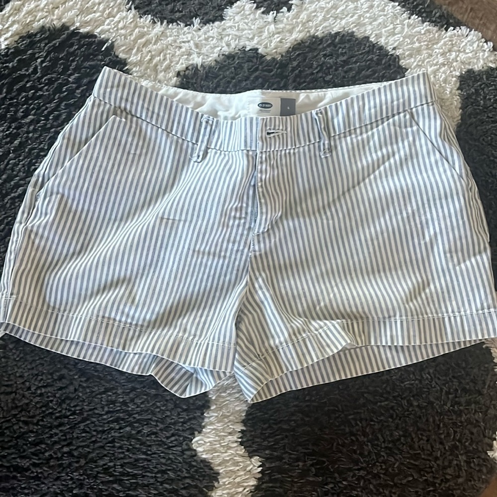 Old navy shorts